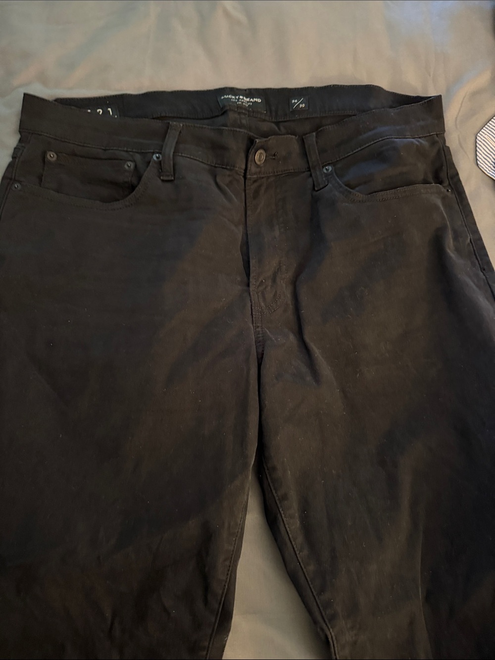 Lucky Brand Men’s Slim Straight Jeans in Black